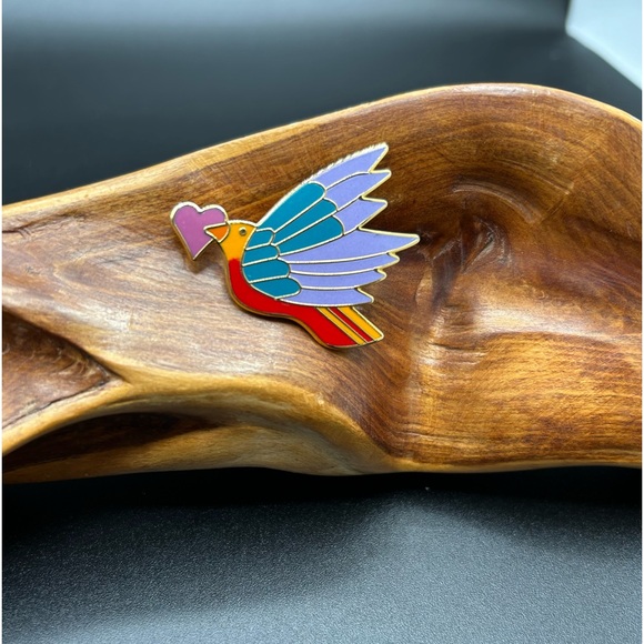 Vintage Laurel Burch Brooch  Pendant CELESTE LOVE BIRD Cloisonné 1980s - Picture 1 of 4